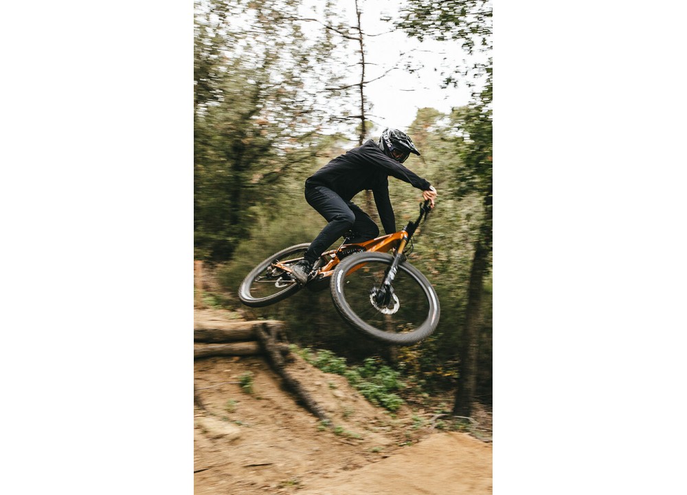 Bicicleta eléctrica BH iLYNX+ SL ENDURO 9.4 - 2025