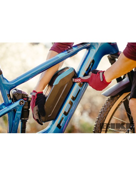 Batería Focus external Shimano System 378 WH.