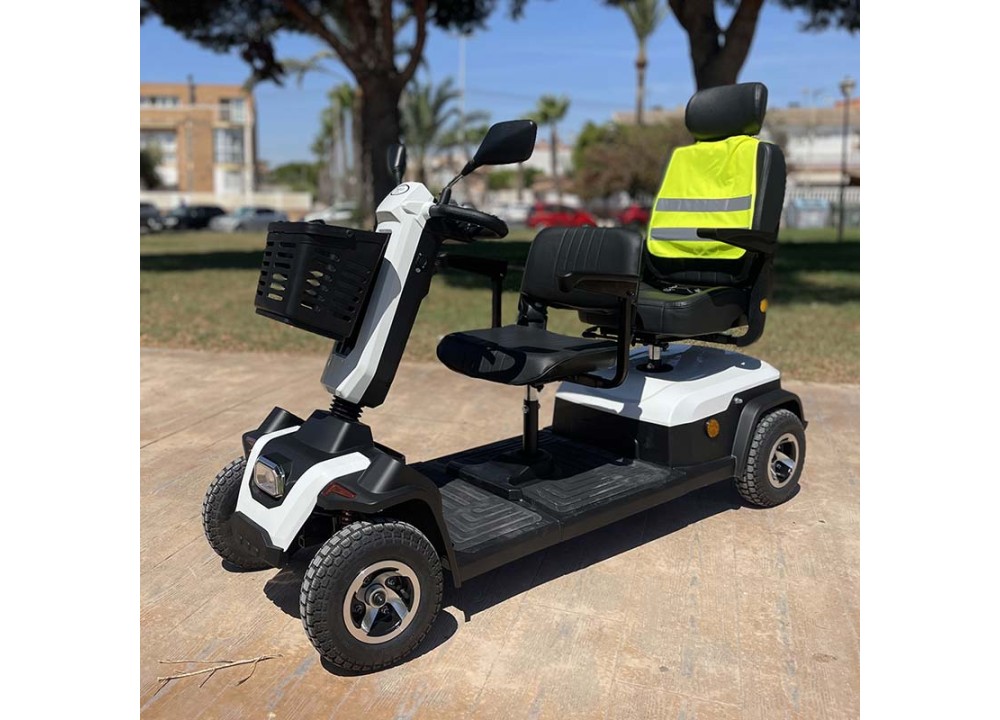 Scooter Tajo biplaza de movilidad reducida