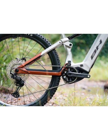 BH iLYNX+ NX Enduro 9.0 – Bicicleta Eléctrica E-Enduro con Motor Bosch Performance Line CX