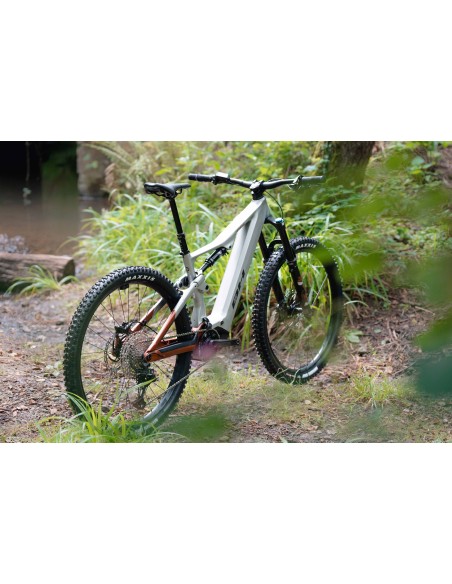 BH iLYNX+ NX Enduro 9.0 – Bicicleta Eléctrica E-Enduro con Motor Bosch Performance Line CX