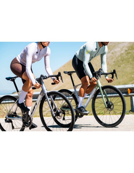 BH SL1 3.5 – Bicicleta de Carretera Carbono Endurance Shimano 105 12v