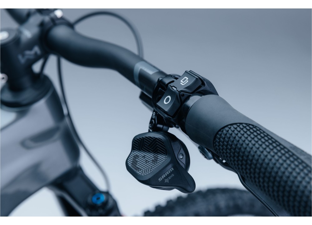 Bicicleta Steppenwolf Tundra 10.0 con motor...