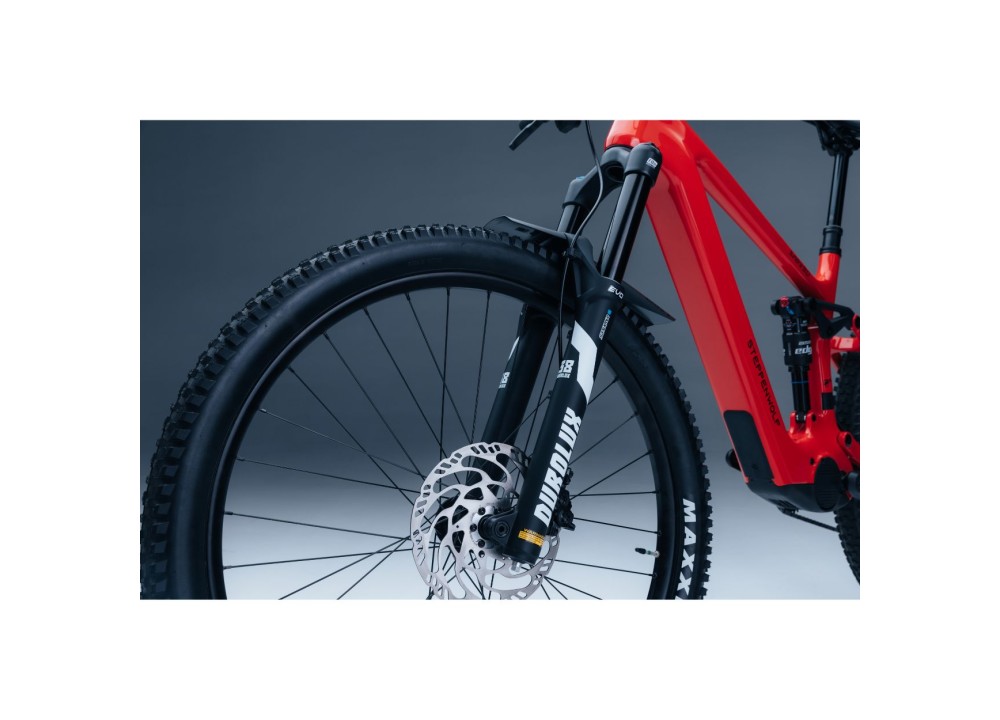 Bicicleta Steppenwolf Tundra 9.0 con motor...