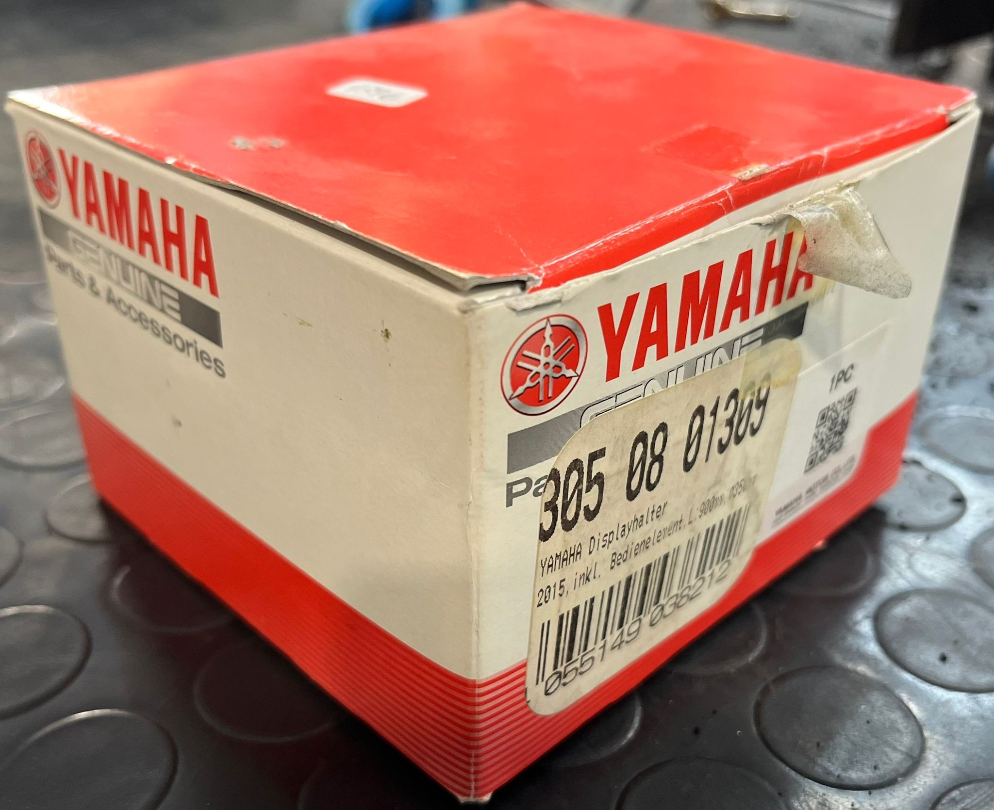 Yamaha Set Soporte Display 2015 de 900mm Con Remote Control