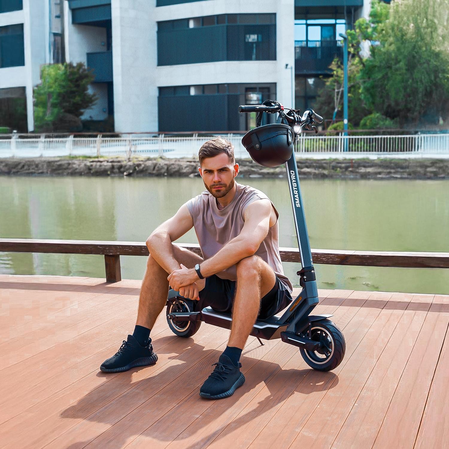 Patinete eléctrico smartGyro Raptor Evo LR