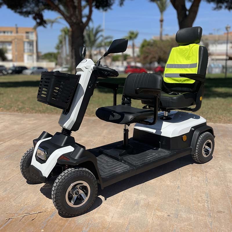 Scooter Tajo biplaza de movilidad reducida