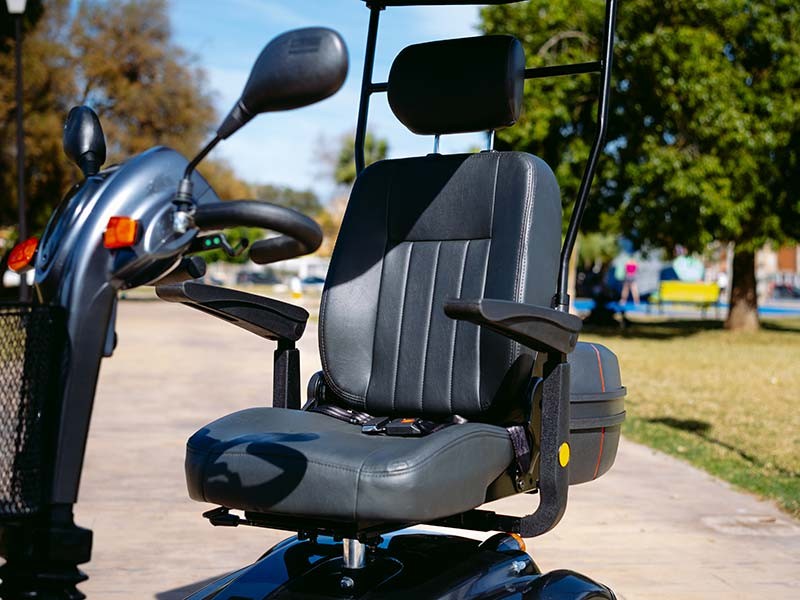 Scooter Ebro de movilidad reducida