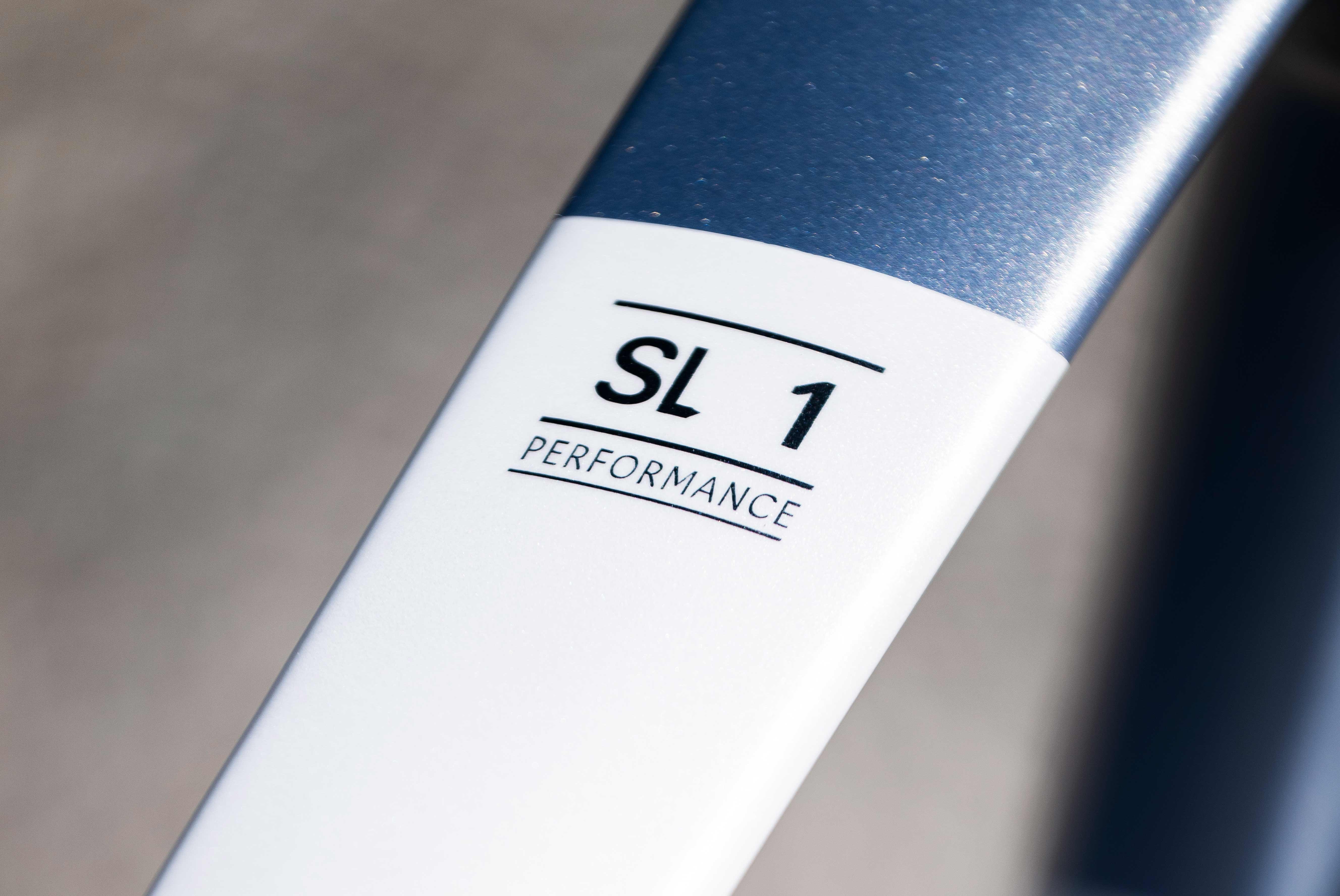 BH SL1 3.5 – Bicicleta de Carretera Carbono Endurance Shimano 105 12v