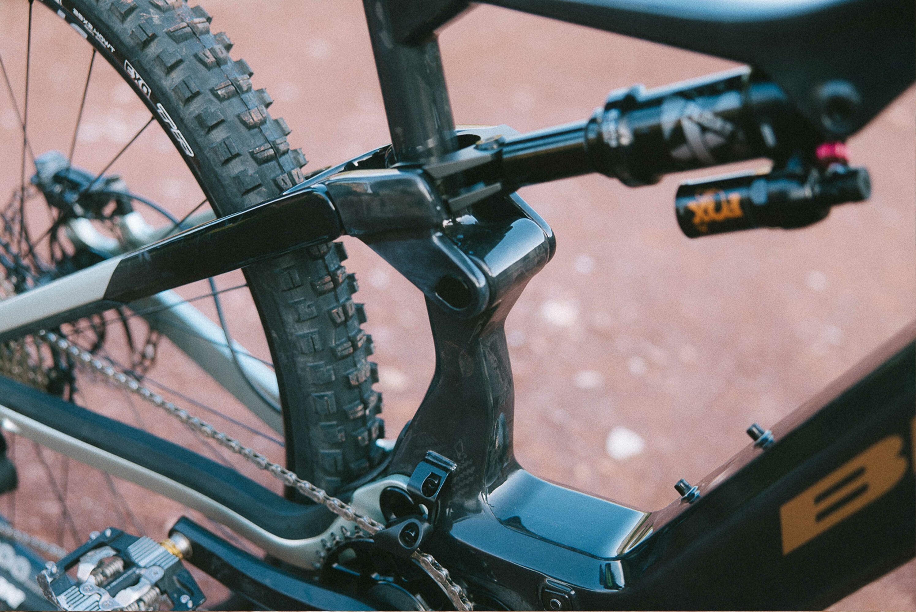BH iLynx+ NX Trail Carbon 8.7 29" Bosch CX Gen5 800Wh Carbono